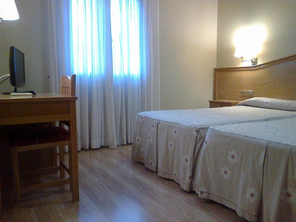 Hotel Anabel بازا الغرفة الصورة